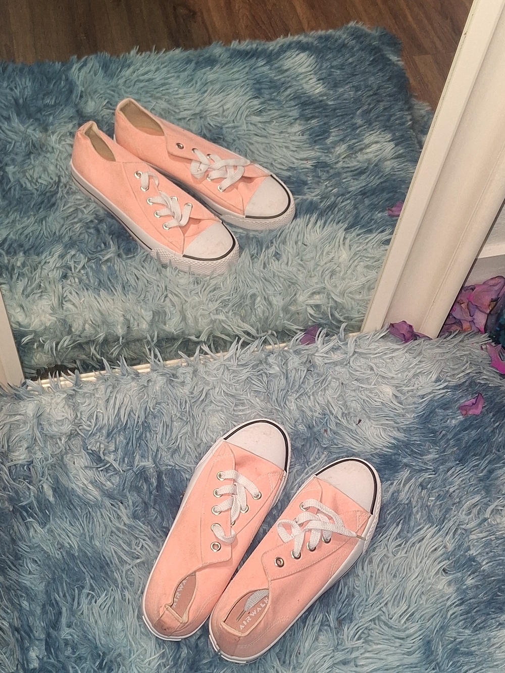 Airwalk Pink Canvas Low-Top Sneakers